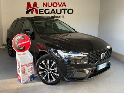Volvo XC60 B4 (d) AWD automatico Plus Dark usata