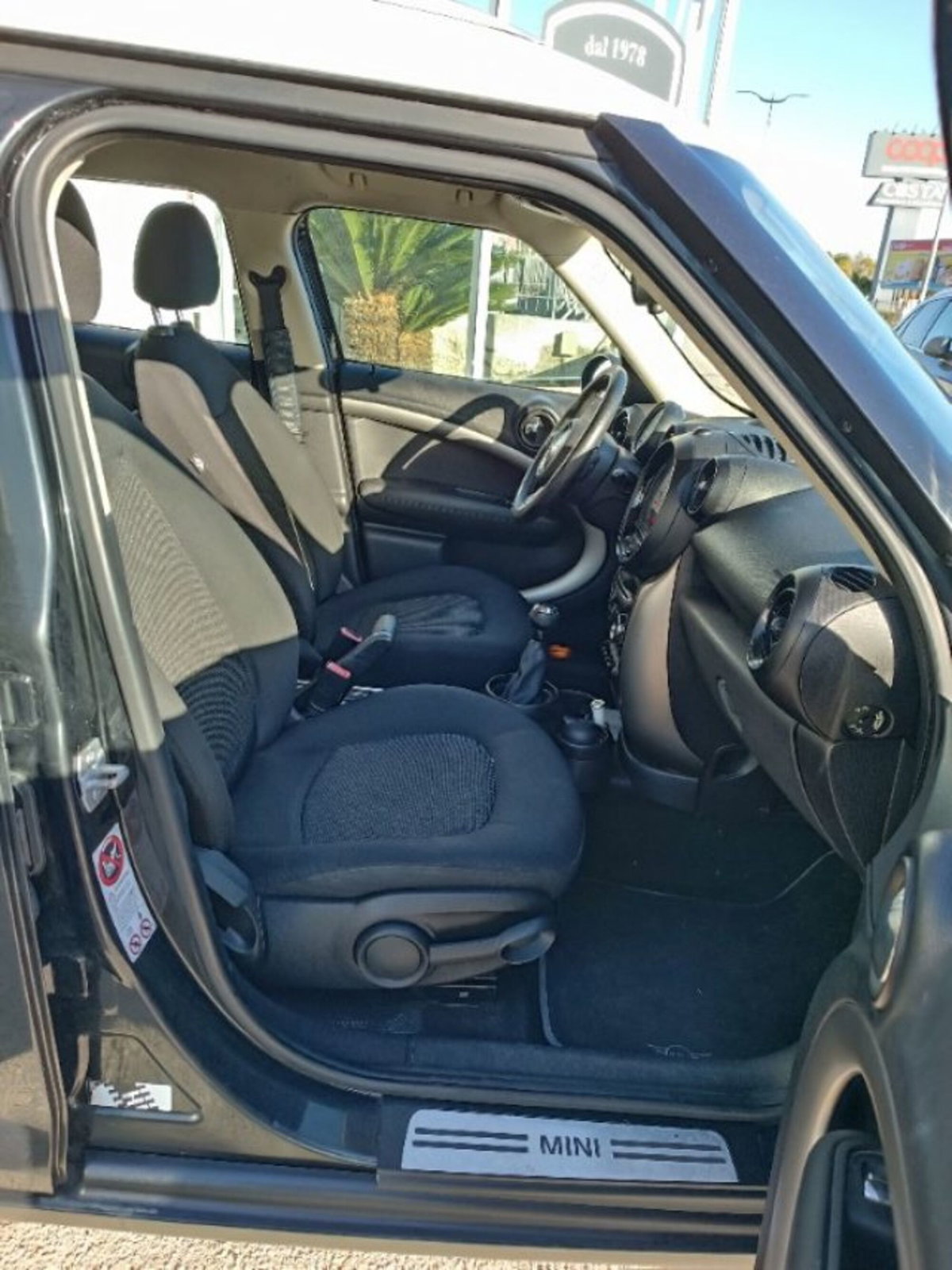 MINI Mini Countryman 1.6 Cooper D Countryman (17)