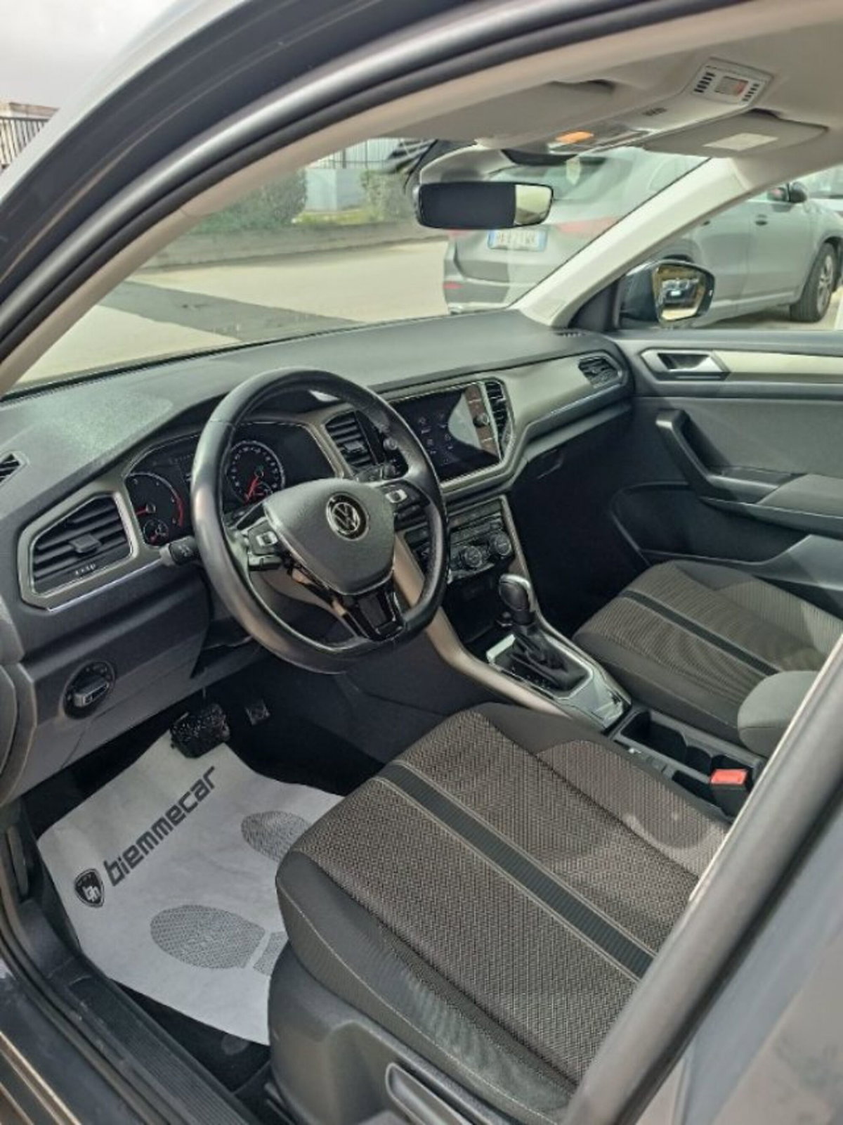 Volkswagen T-Roc 2.0 TDI SCR 150 CV DSG Sport BlueMotion Technology (15)
