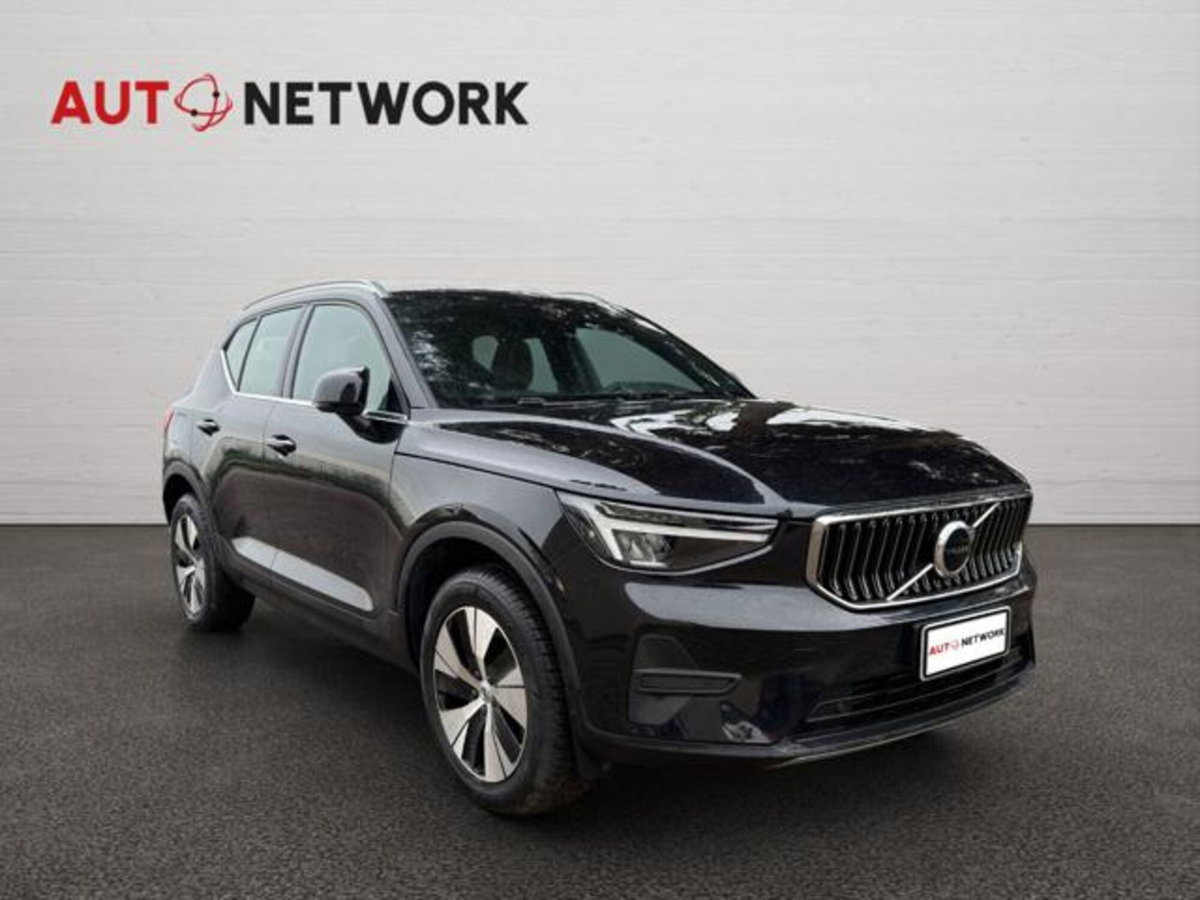 Volvo XC40 T4 Recharge Plug-in Hybrid automatico Core (2)