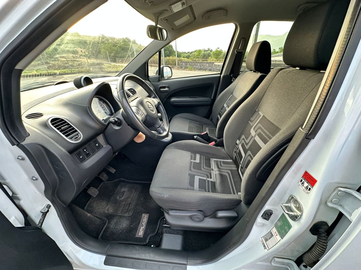 Suzuki Splash 1.2 VVT GLS Style (10)