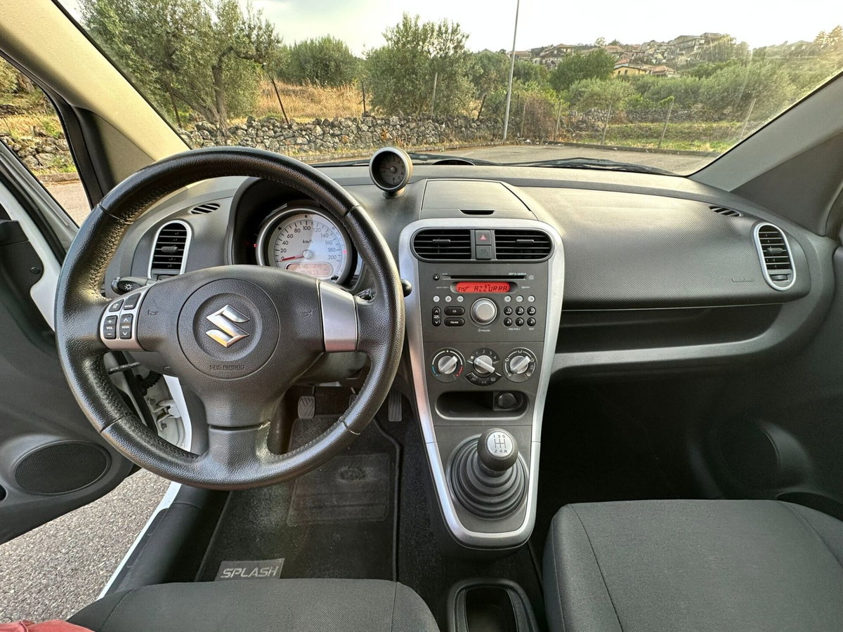 Suzuki Splash 1.2 VVT GLS Style (15)