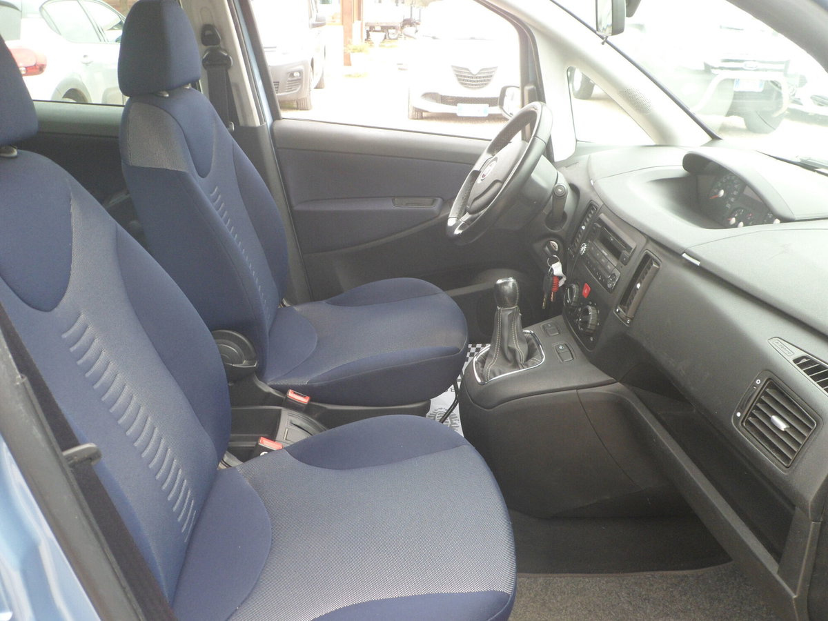 Fiat Idea 1.3 Multijet 16V 90 CV BlackMotion (8)