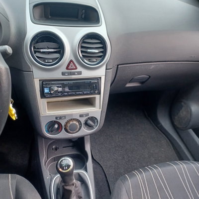 Opel Corsa 1.3 CDTI 75CV 5 porte Enjoy (11)