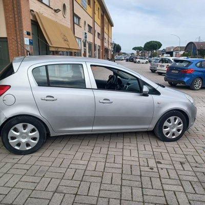 Opel Corsa 1.3 CDTI 75CV 5 porte Enjoy (14)