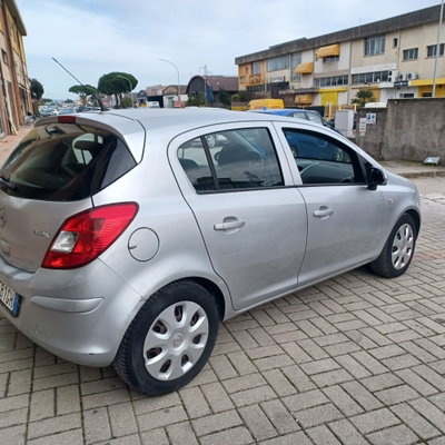 Opel Corsa 1.3 CDTI 75CV 5 porte Enjoy (18)