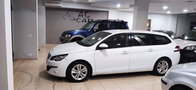 Peugeot 308 SW BlueHDi 120 S&S EAT6 Business usata