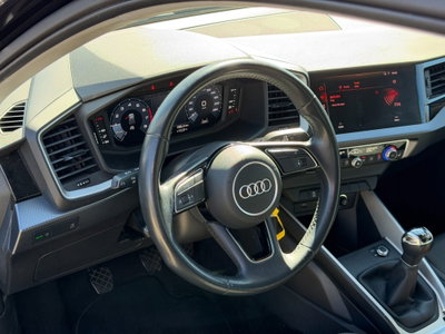 Audi A1 Sportback 25 TFSI Identity Black (8)