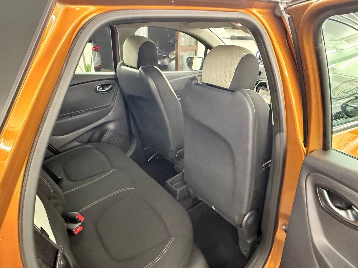 Renault Captur dCi 8V 90 CV Business (15)