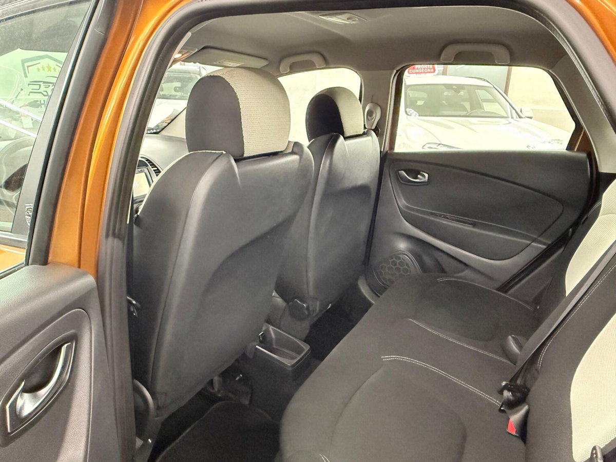 Renault Captur dCi 8V 90 CV Business (3)