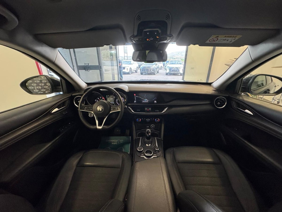 Alfa Romeo Stelvio Stelvio 2.2 Turbodiesel 180 CV AT8 Q4 Executive (14)