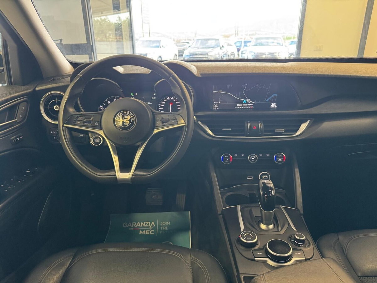 Alfa Romeo Stelvio Stelvio 2.2 Turbodiesel 180 CV AT8 Q4 Executive (19)