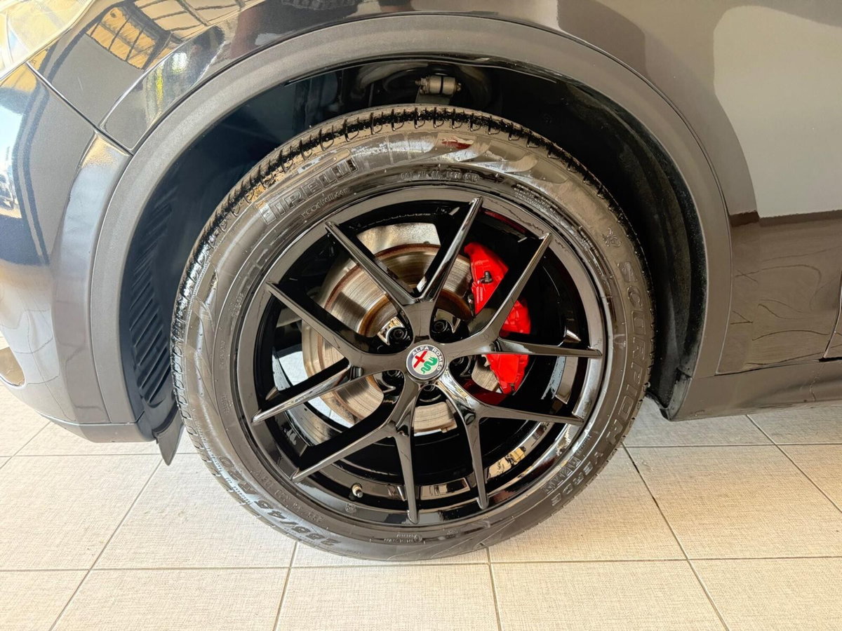 Alfa Romeo Stelvio Stelvio 2.2 Turbodiesel 180 CV AT8 Q4 Executive (9)