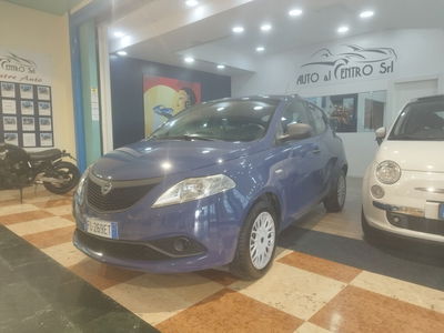 Lancia Ypsilon 1.2 69 CV 5 porte GPL Ecochic Silver
