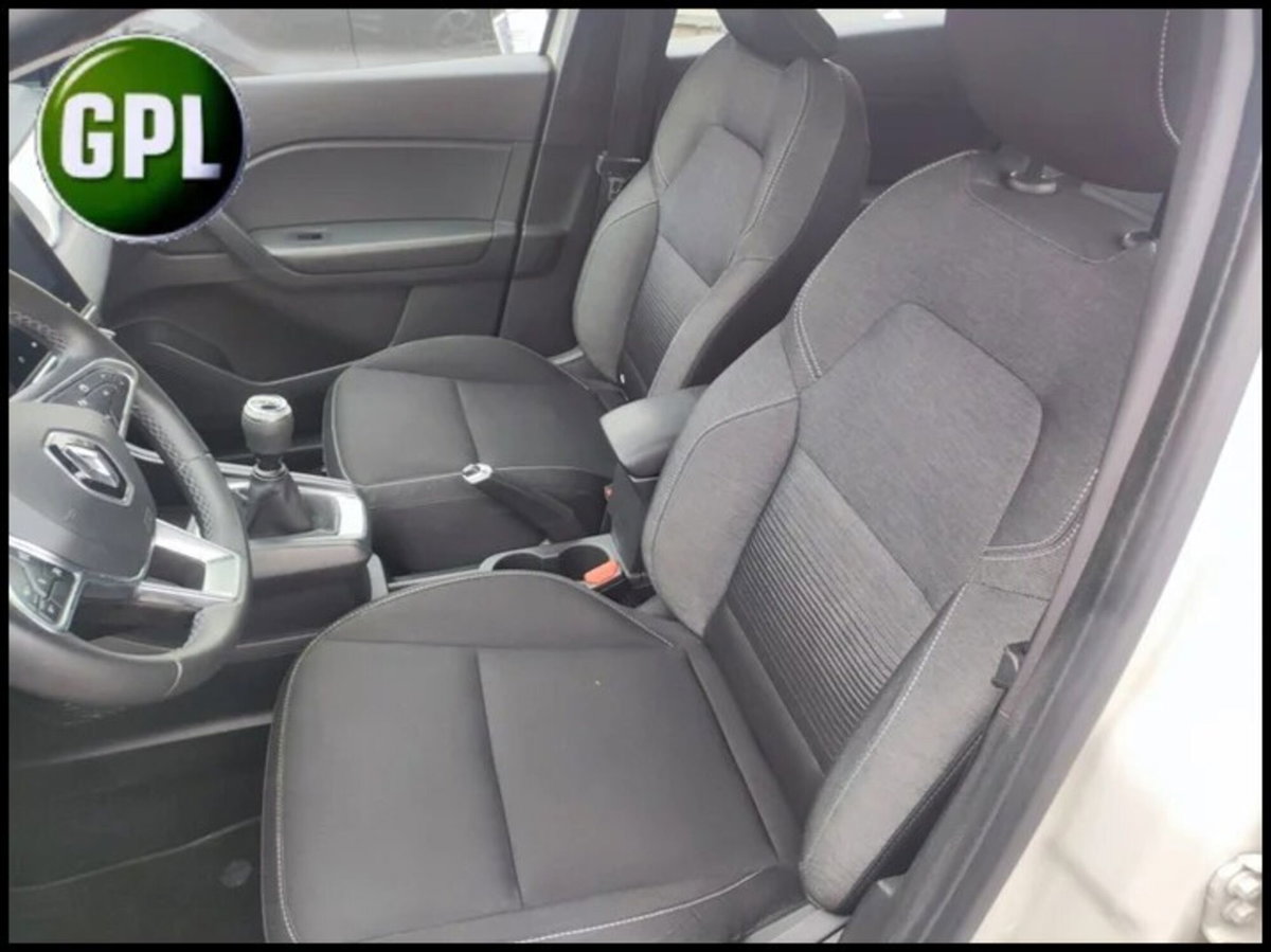 Renault Captur TCe 100 CV GPL FAP Zen (18)