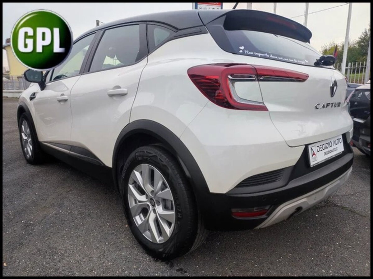 Renault Captur TCe 100 CV GPL FAP Zen (5)
