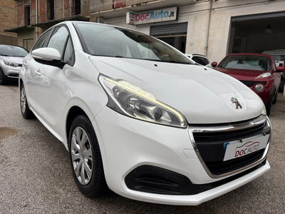 Peugeot 208 82 5 porte Active usata