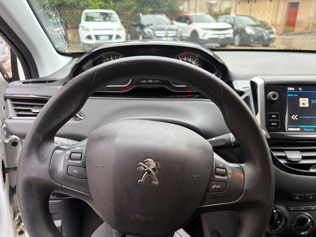 Peugeot 208 82 5 porte Active (12)
