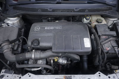 Opel Astra Station Wagon 1.7 CDTI 110CV Sports Cosmo (19)