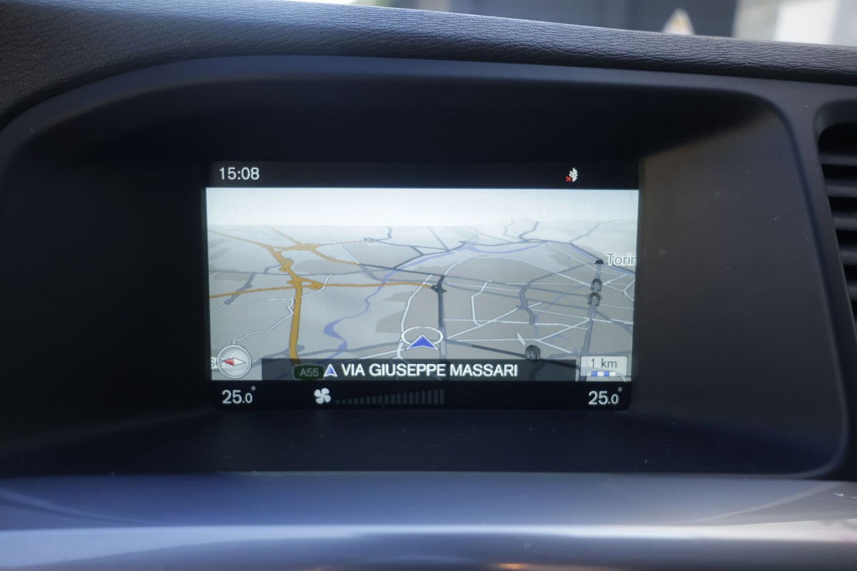 Volvo V60 D2 1.6 Business (20)