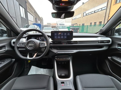 Jeep Avenger 1.2 turbo e-hybrid mhev Altitude fwd 110cv edct6 (17)