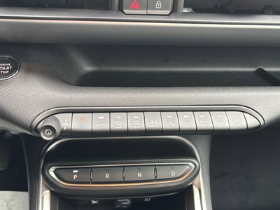 Jeep Avenger 1.2 turbo e-hybrid mhev Altitude fwd 110cv edct6 (19)