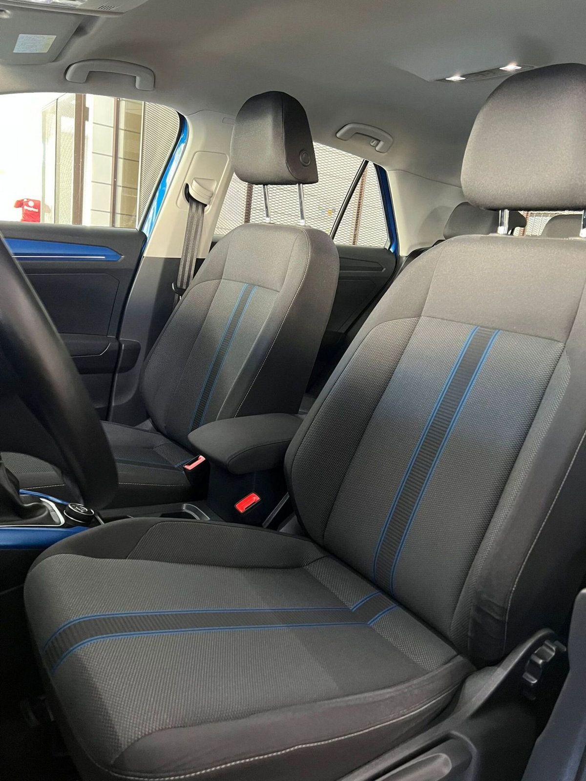 Volkswagen T-Roc 2.0 tdi Style 4motion 150cv dsg (10)