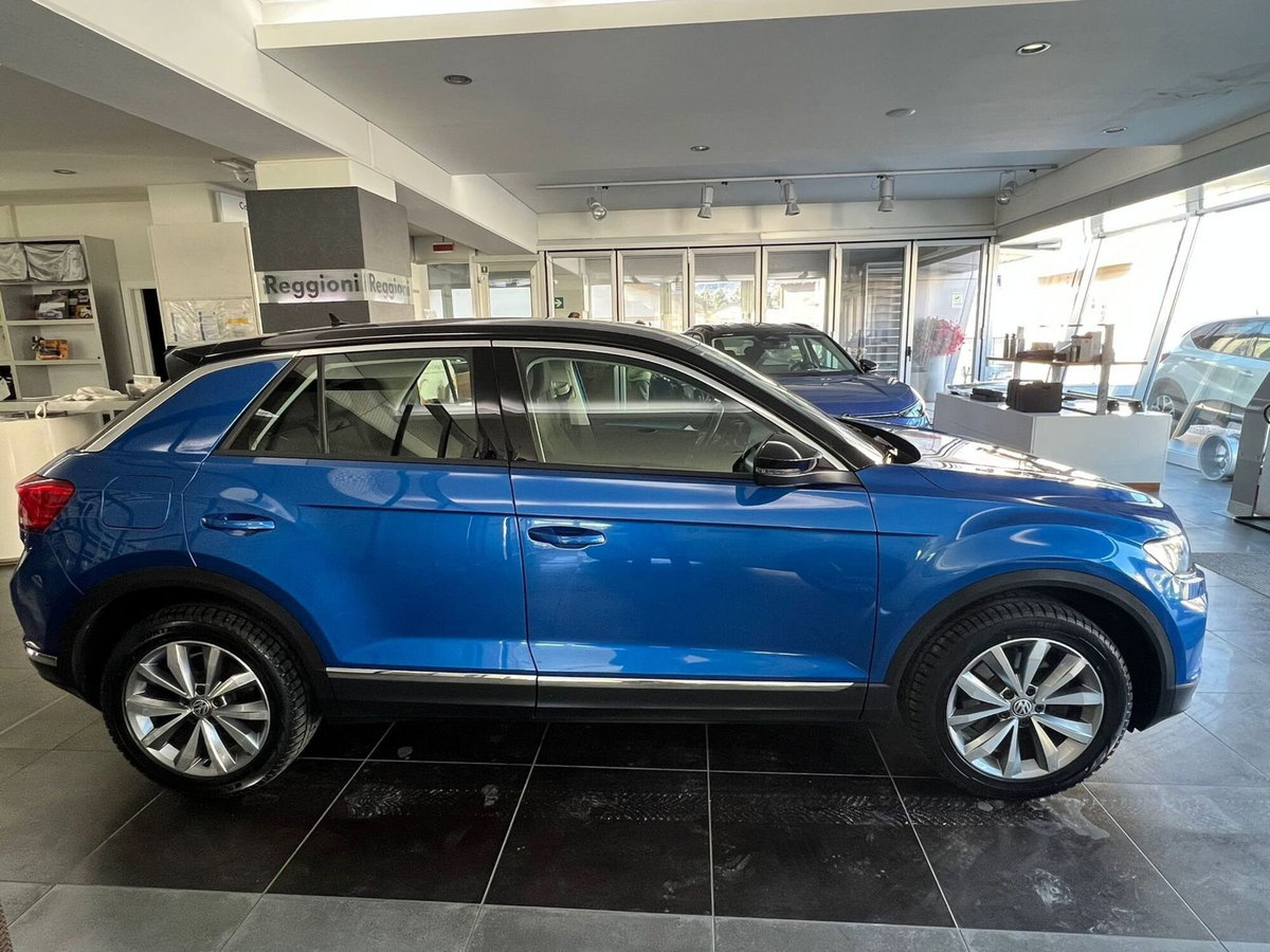 Volkswagen T-Roc 2.0 tdi Style 4motion 150cv dsg (3)