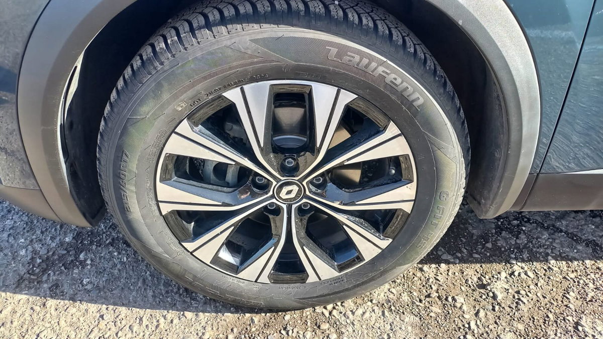 Renault Captur Full Hybrid E-Tech 145 CV Techno (15)