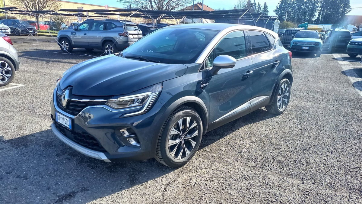 Renault Captur Full Hybrid E-Tech 145 CV Techno (2)