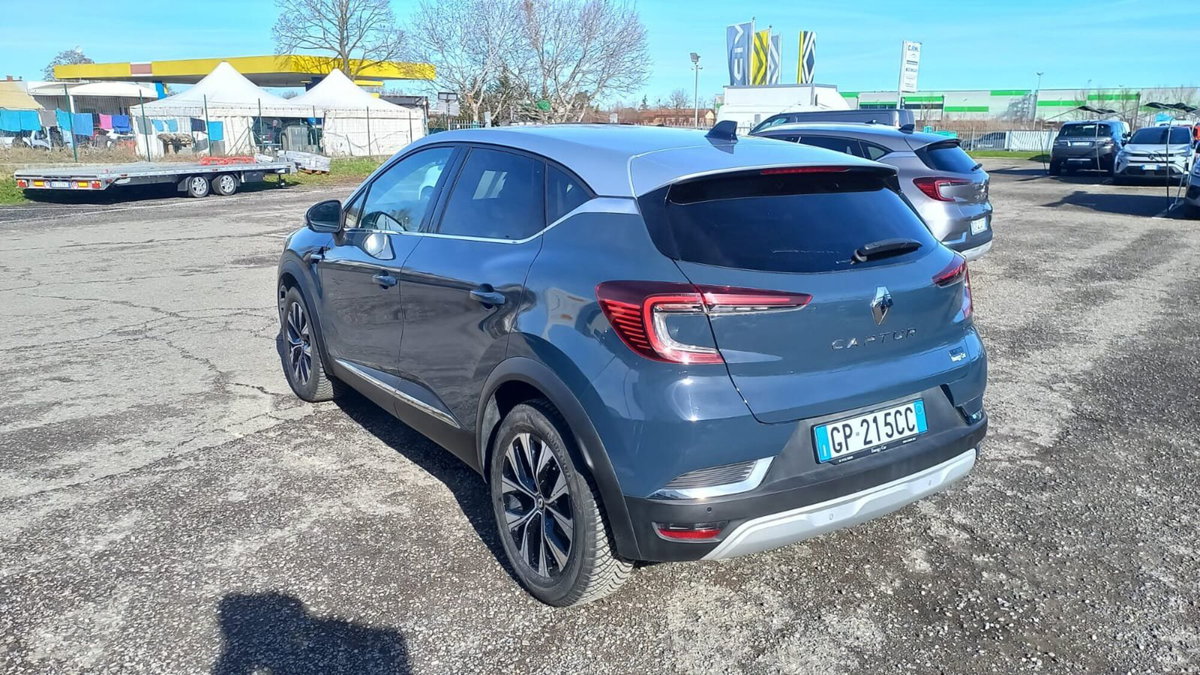Renault Captur Full Hybrid E-Tech 145 CV Techno (3)