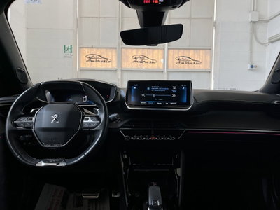 Peugeot 2008 BlueHDi 130 S&S EAT8 GT Line (7)