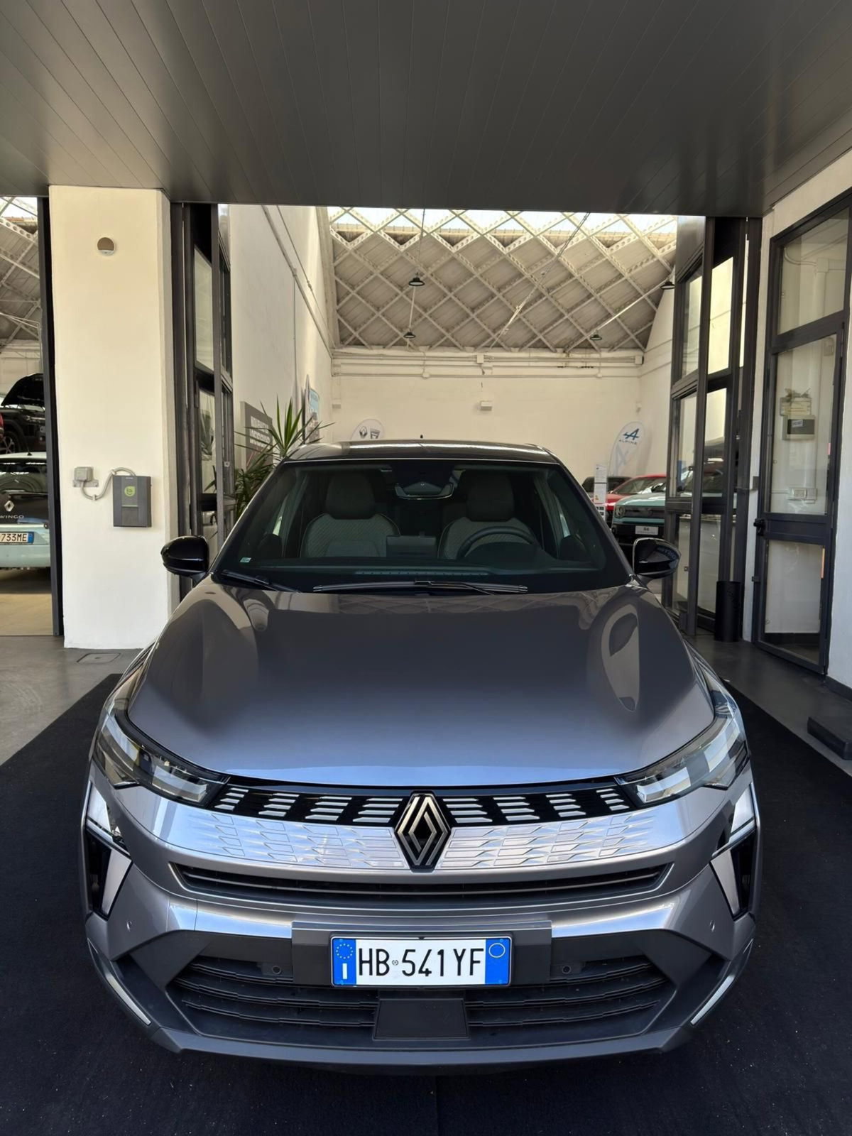 Renault Symbioz 1.8 full hybrid Techno 160cv auto (2)
