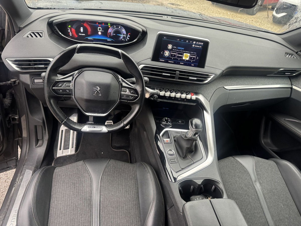 Peugeot 3008 BlueHDi 130 S&S EAT8 GT Line (13)