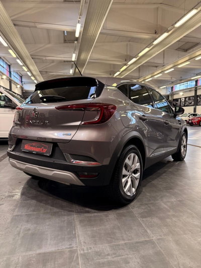 Renault Captur Plug-in Hybrid E-Tech 160 CV Rive Gauche (6)