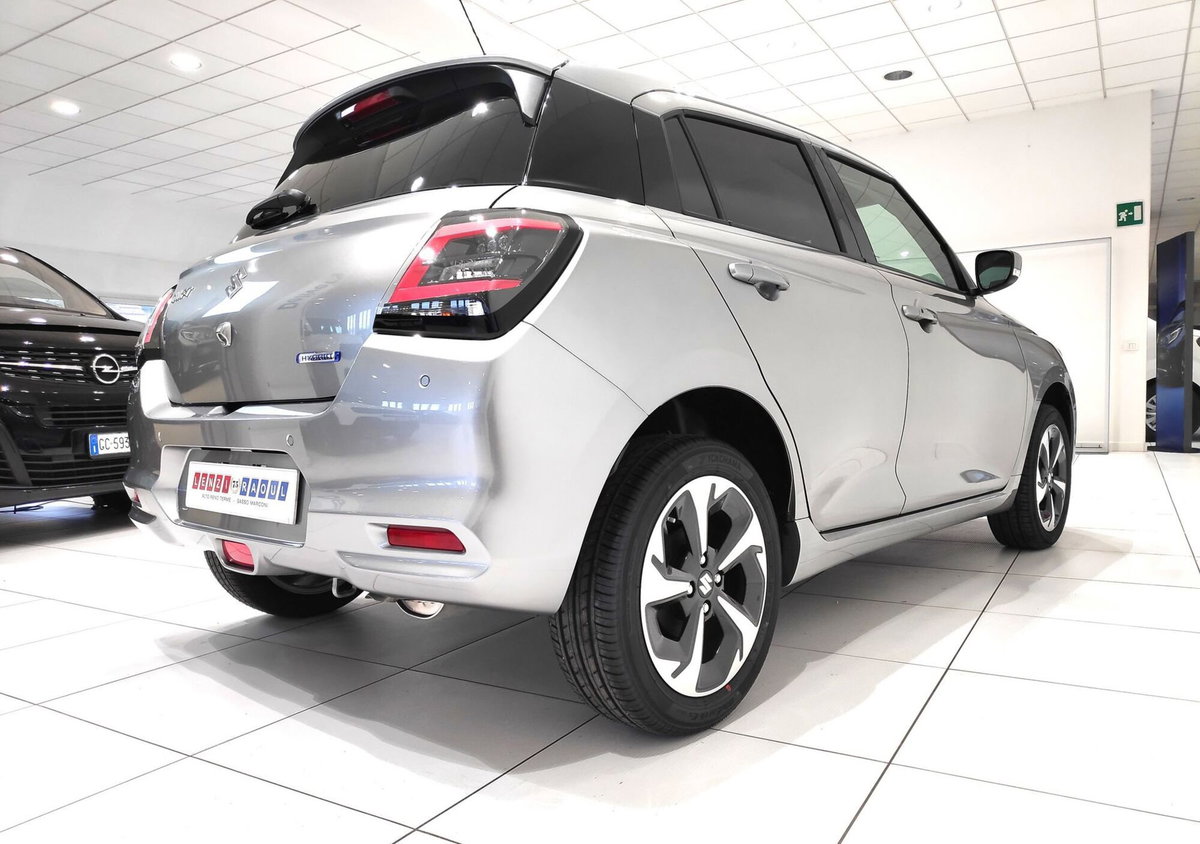 Suzuki Swift 1.2 Hybrid Cool (18)