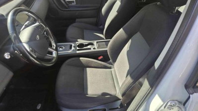 Land Rover Discovery Sport 2.0 TD4 150 CV Deep Blue Edition (8)