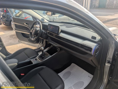 Jeep Avenger 1.2 turbo Summit fwd 100cv (12)