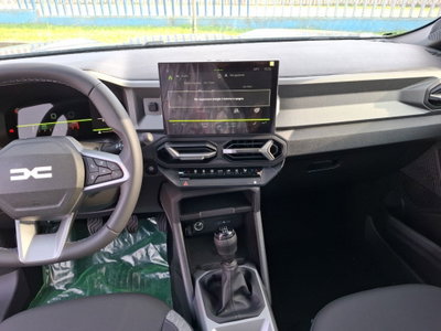 Dacia Bigster 1.8 hybrid Journey 155cv auto (17)