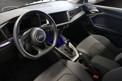Audi A1 Sportback 30 TFSI S tronic Identity Black (11)