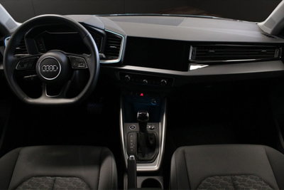 Audi A1 Sportback 30 TFSI S tronic Identity Black (12)