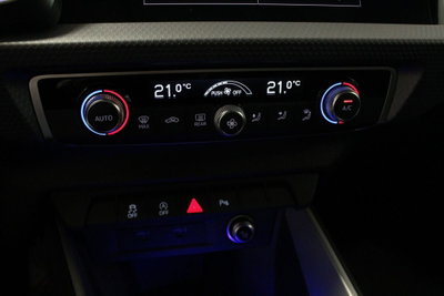 Audi A1 Sportback 30 TFSI S tronic Identity Black (16)