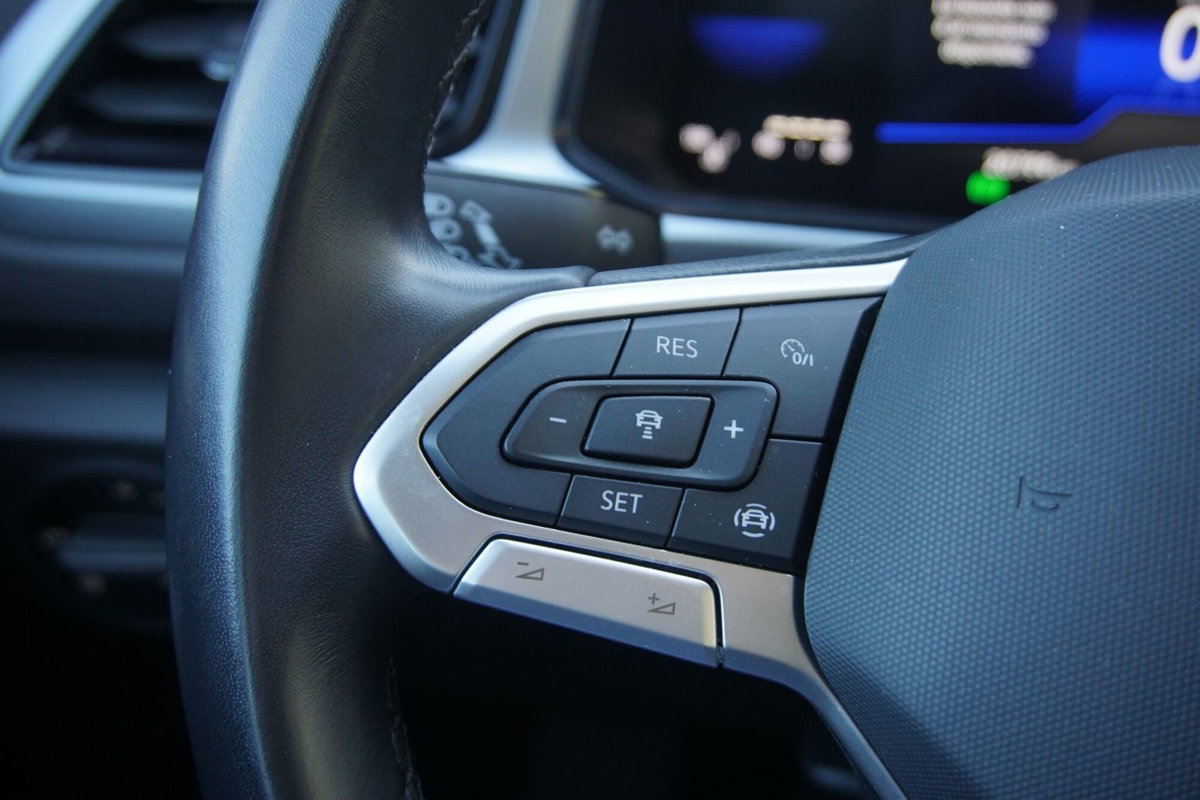 Volkswagen T-Roc 1.0 TSI Life (15)