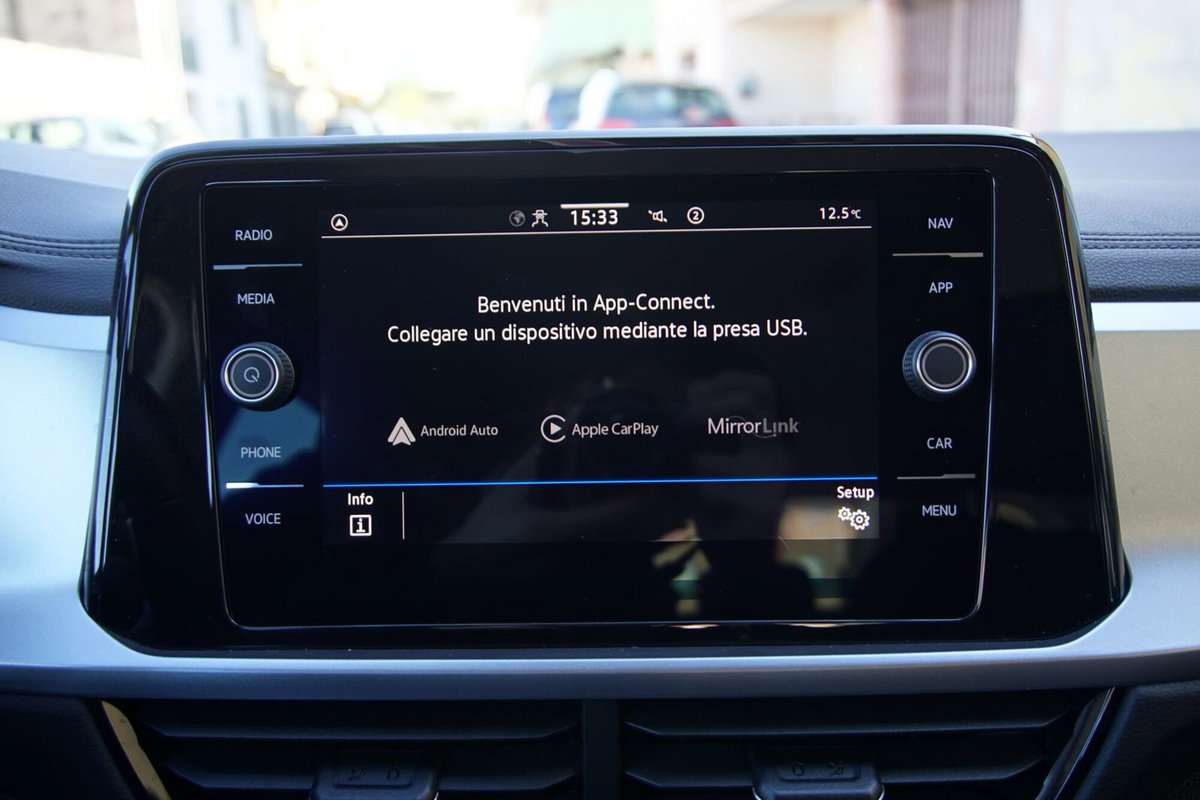 Volkswagen T-Roc 1.0 TSI Life (18)