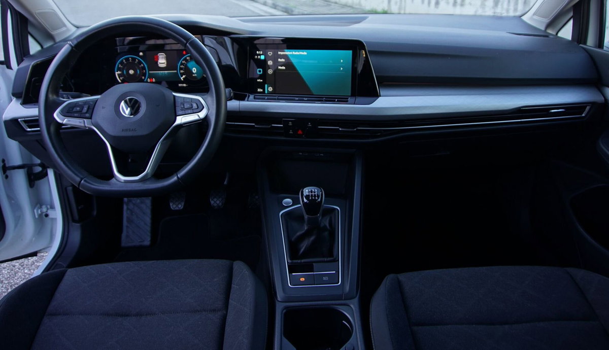 Volkswagen Golf 1.0 TSI EVO Life (7)