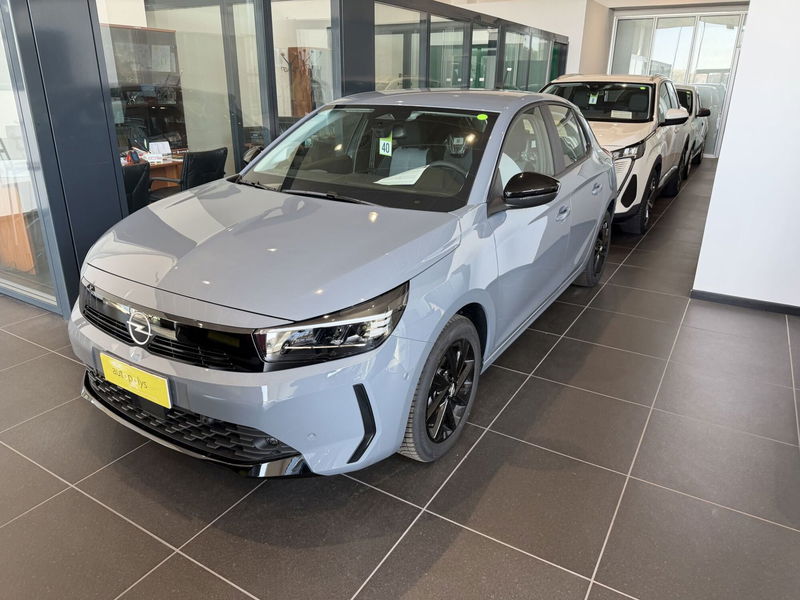 Opel Corsa 1.2 hybrid Yes 110cv dct6