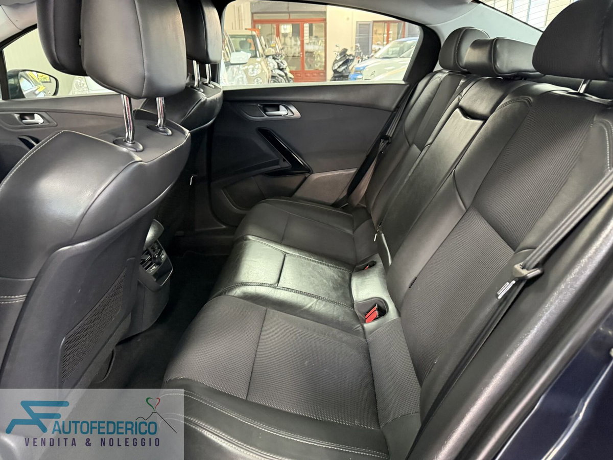 Peugeot 508 BlueHDi 120 EAT6 S&S Feline (11)