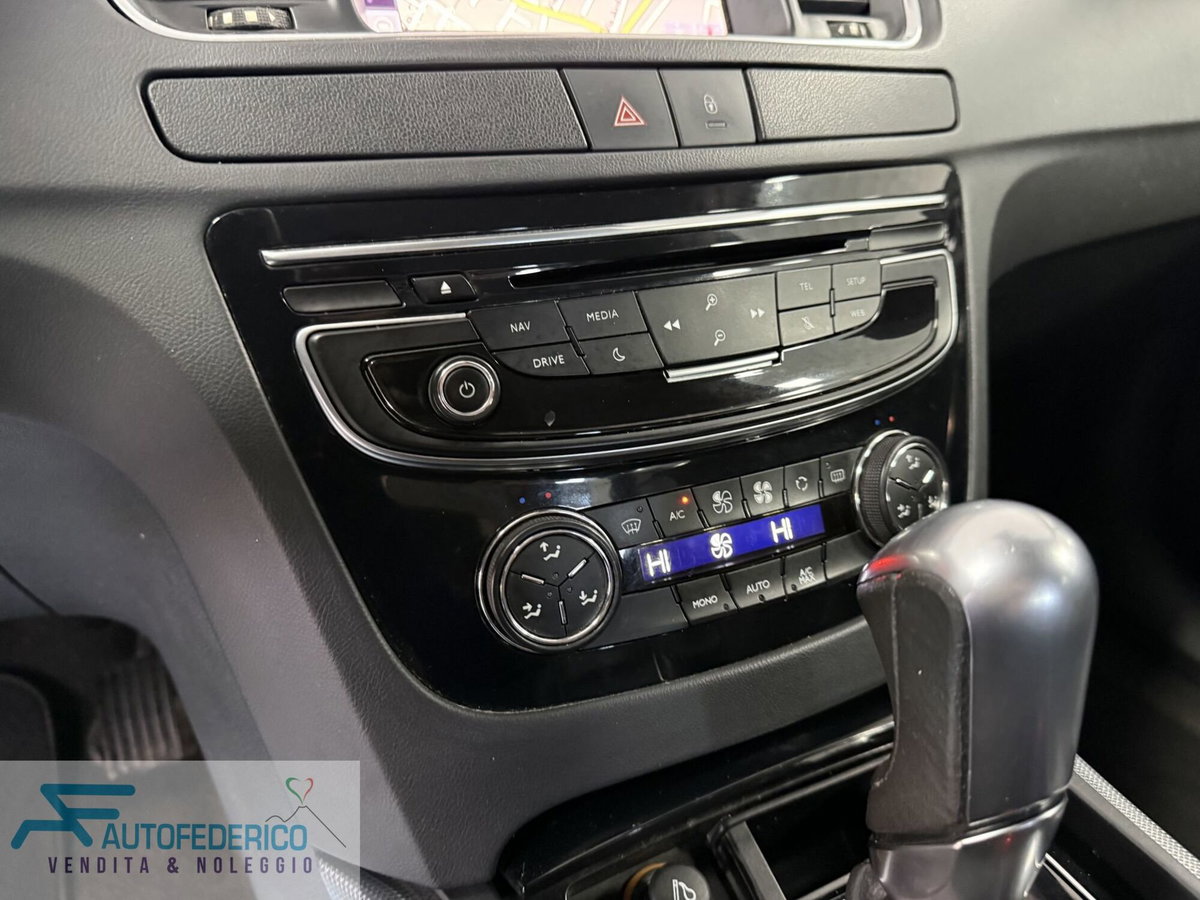 Peugeot 508 BlueHDi 120 EAT6 S&S Feline (15)