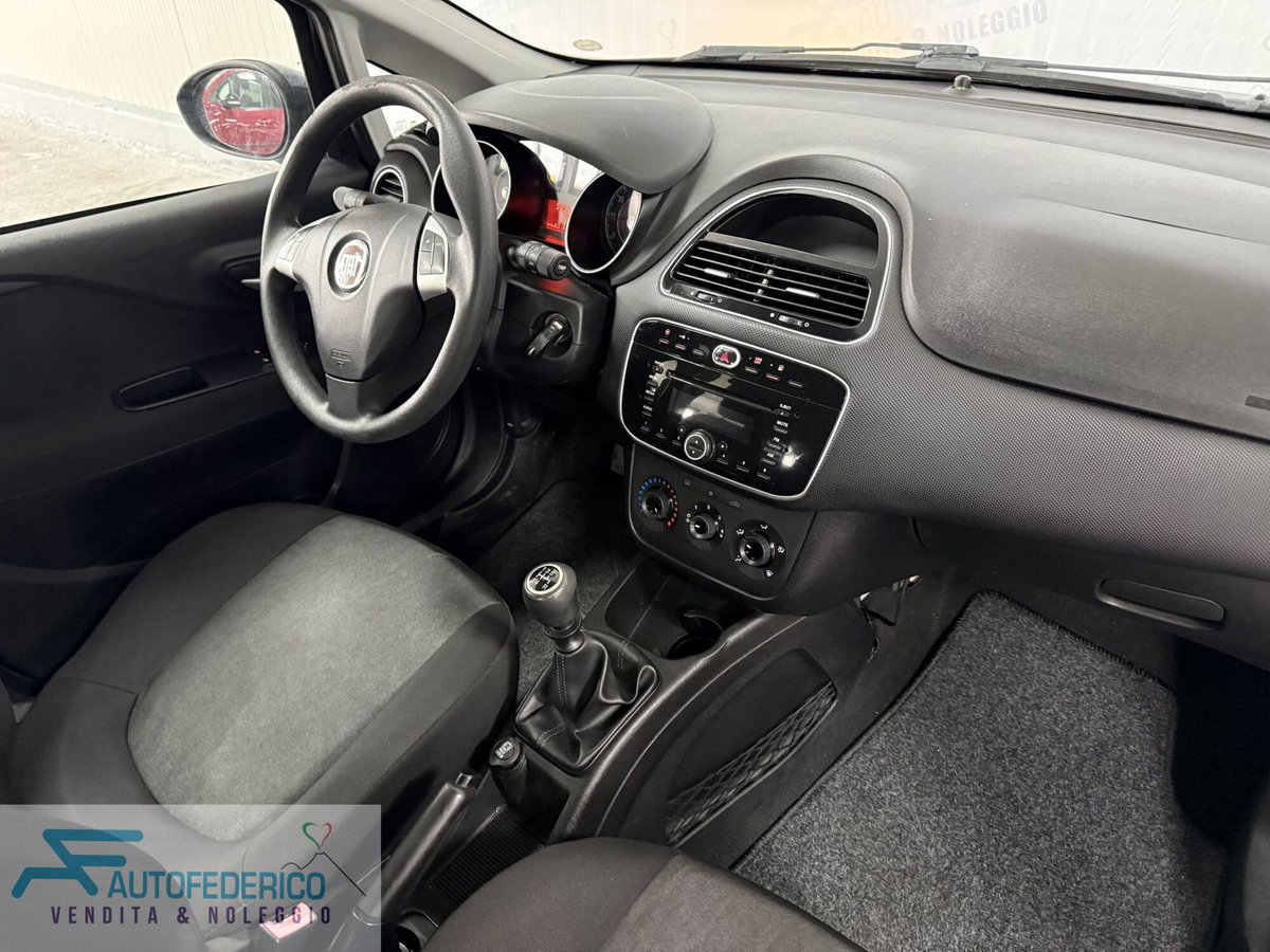 Fiat Punto 1.4 8V 3 porte Natural Power Lounge (9)