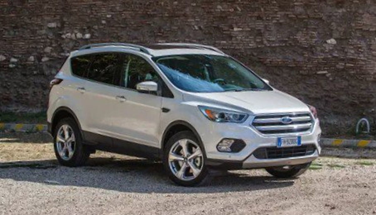 Ford Kuga 1.5 TDCI 120 CV S&S 2WD Titanium